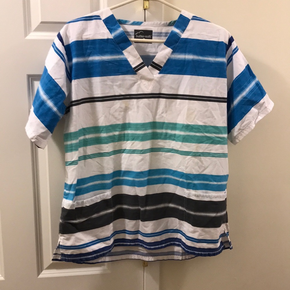 Butter-Soft Woman’s Scrub top